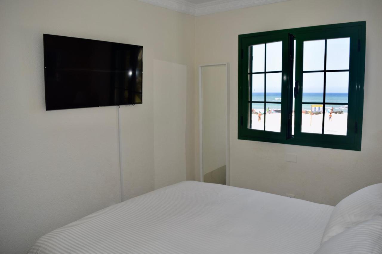 Beachfront Bungalow Cotillo Lagos Exterior photo