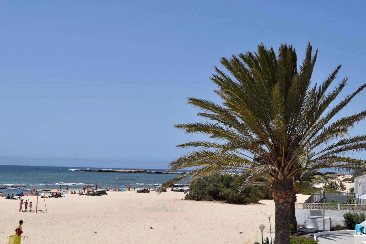 Beachfront Bungalow Cotillo Lagos Exterior photo
